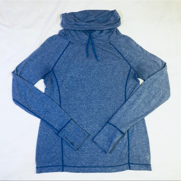 GapFit Breathe Pullover - Picture 2 of 3